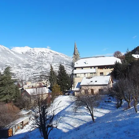 Noisette, Saint Andre D'embrun Holiday home
